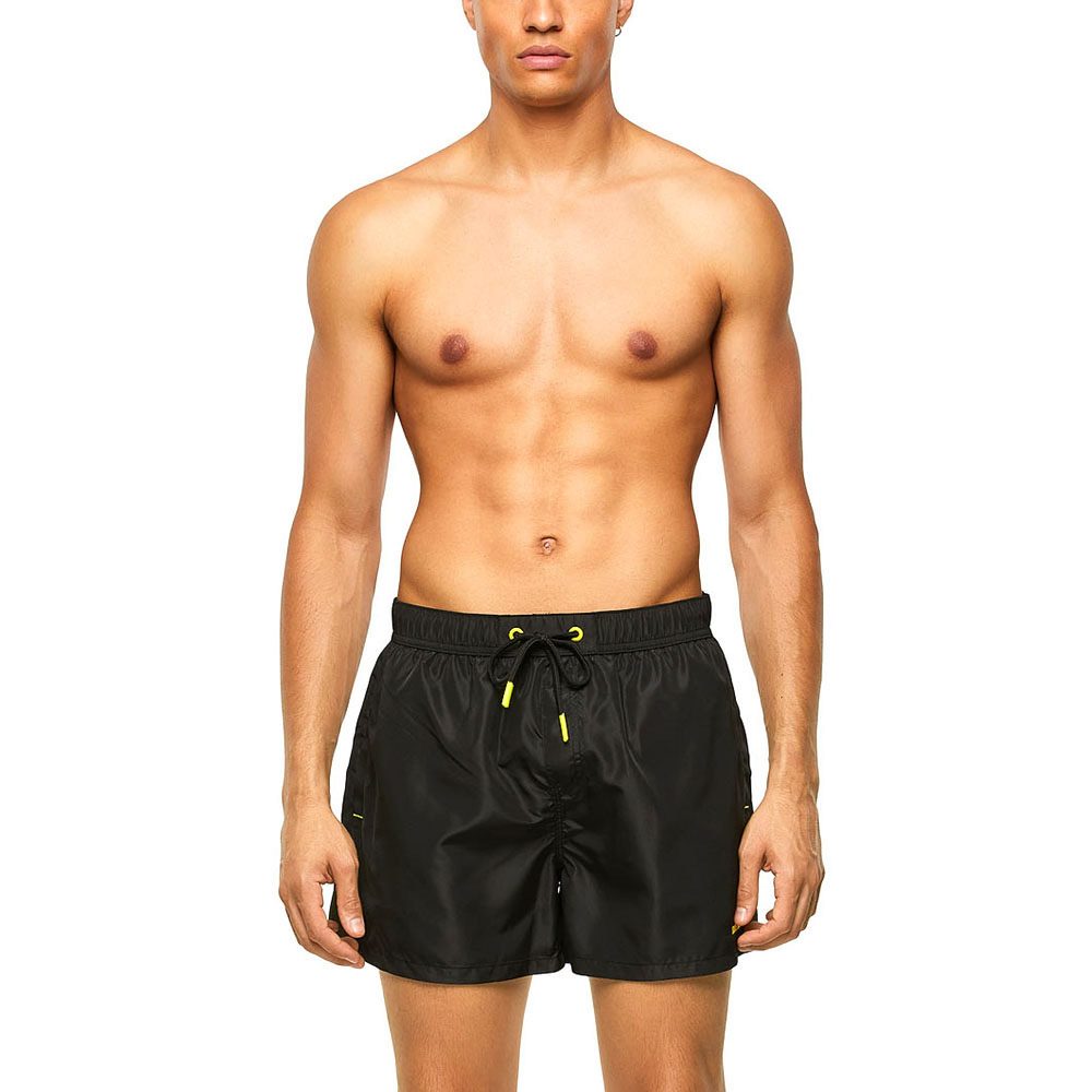 00sh8f_0kaxp_900_diesel_men_swimshorts_black_1.jpg