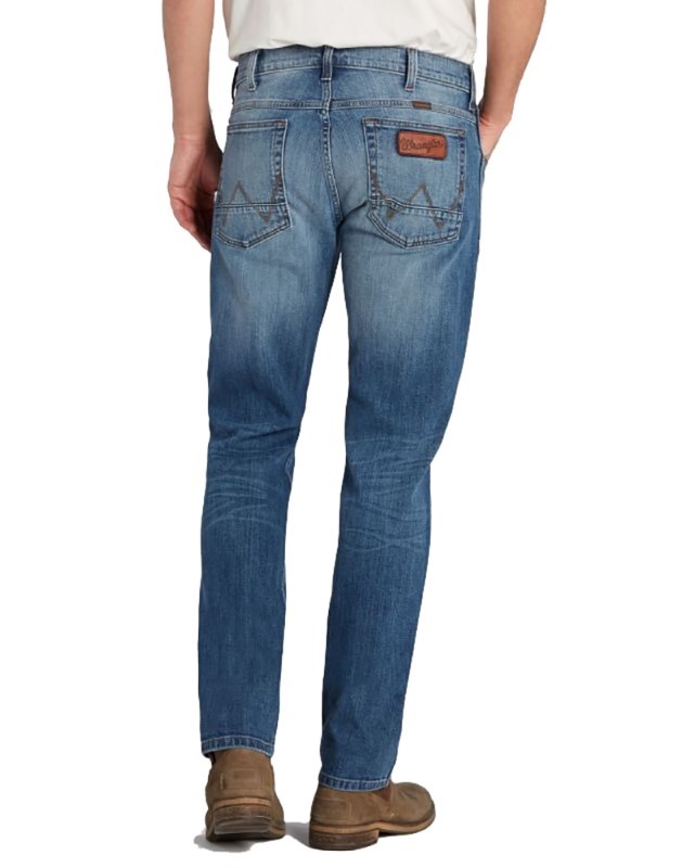 202-ecf3cb54-1000-JEANS-WRANGLER-GREENSBORO-W15QXG62U-min.jpg