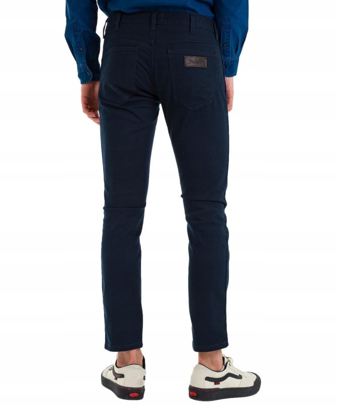 Spodnie-Wrangler-Larston-W18S36114-Navy-34-34-Cechy-dodatkowe-brak.jpg