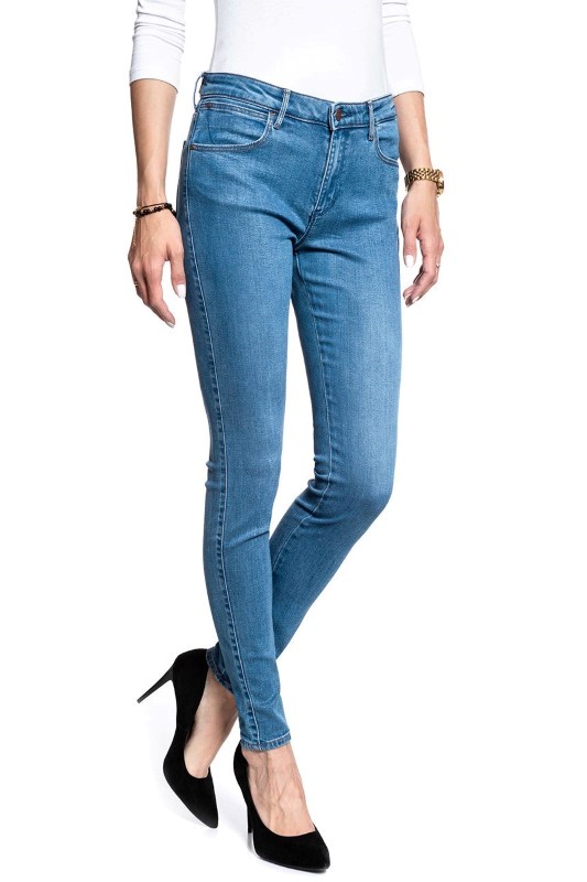 pol_pl_WRANGLER-SKINNY-SOFT-WORN-W28KJE12P-16896_10.jpg