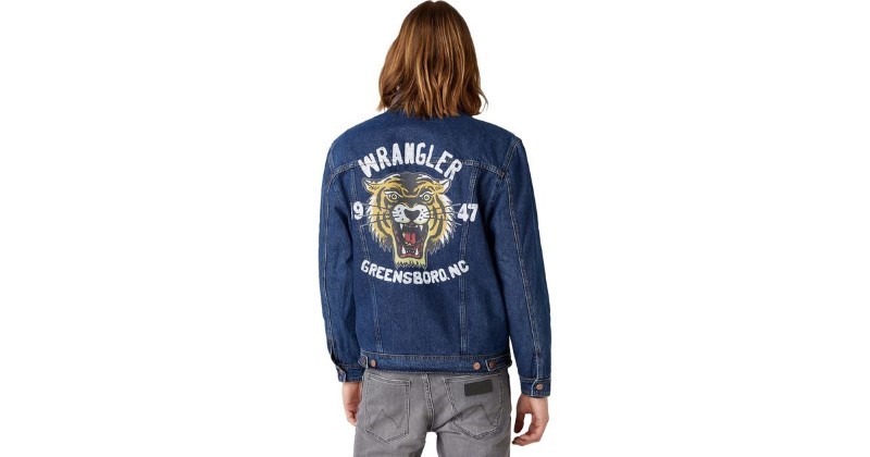 wrangler-hawkins-reversible-denim-jacket-w458sf51q.jpg