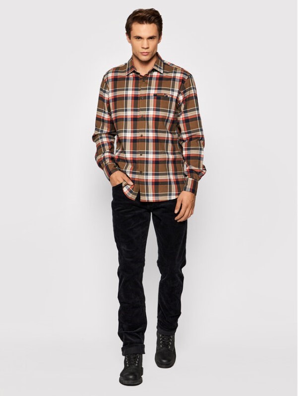 wrangler-panteloni-uphasmatino-greensboro-w15qa2100-mauro-regular-fit.jpg