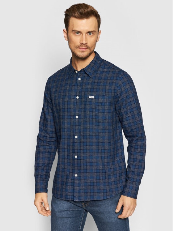wrangler-poukamiso-ls-w5a11bx4e-skouro-mple-regular-fit.jpg