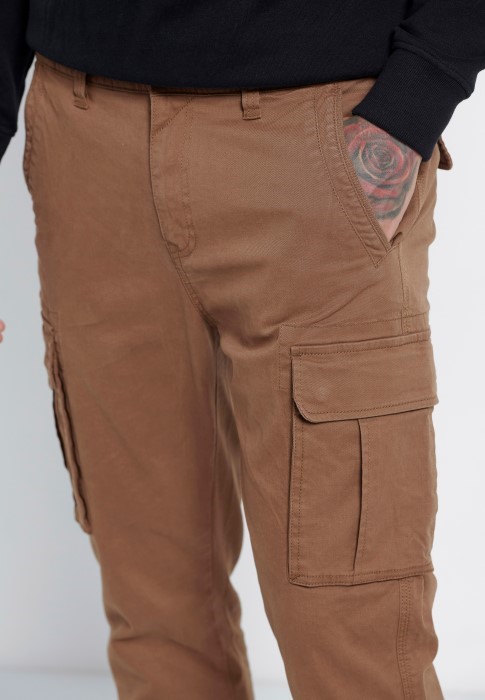 GAM008-502-02_TOBACCO_3