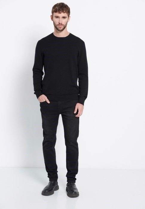 MRM008-213-09_BLACK_2