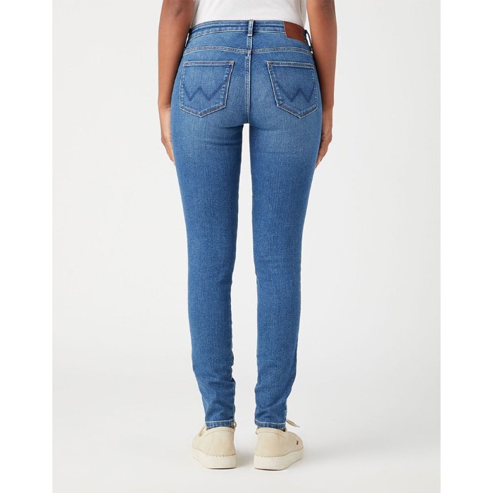 wrangler-112342780-skinny-fit-jeans1.jpg
