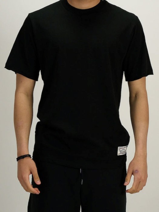 JM3258.000.1018P0T-black-1