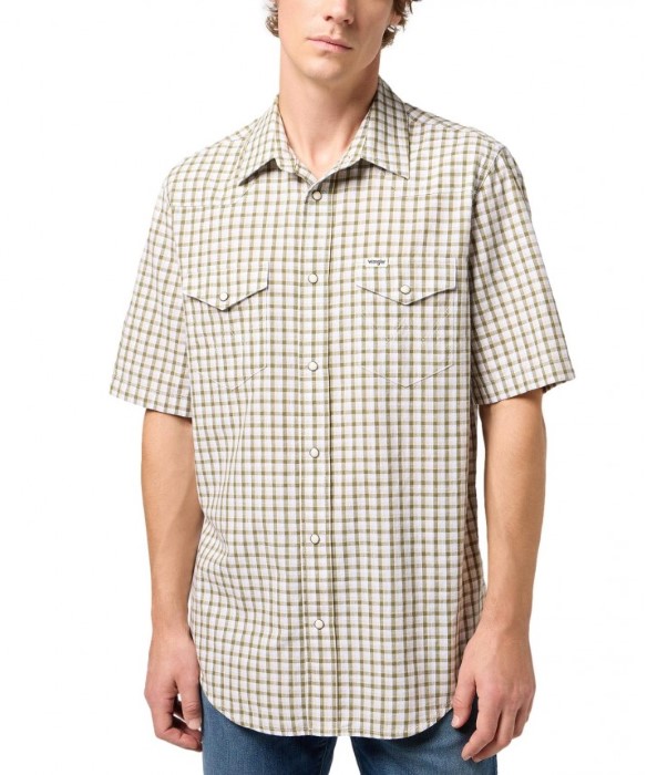 112350579_01-717x860