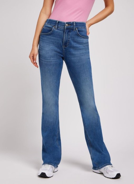 112350782-cr-1200x1650