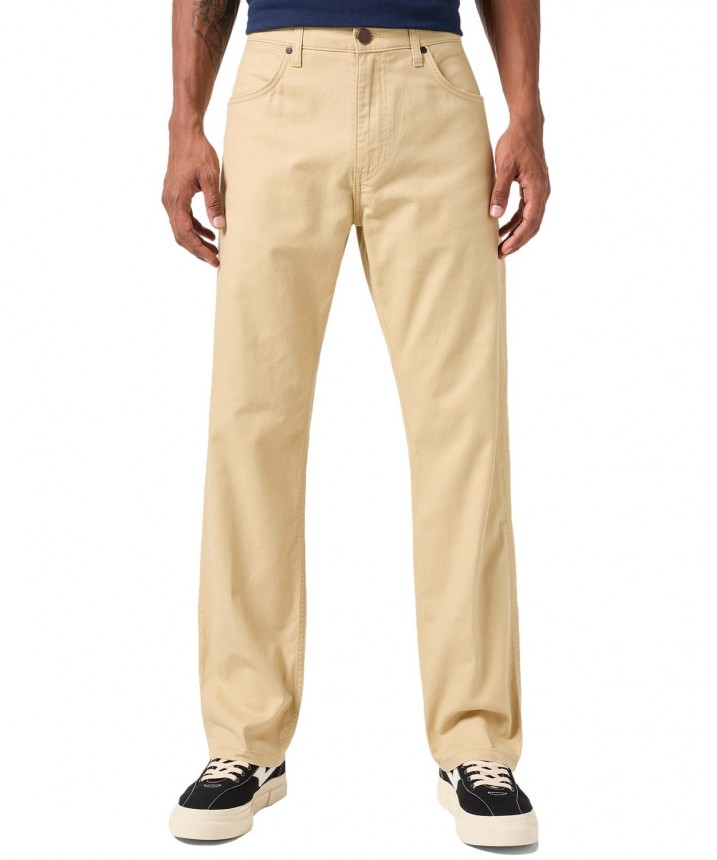 112350826_01-717x860