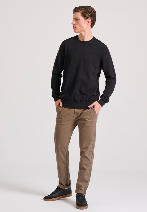 GAM010-501-09_BLACK_2