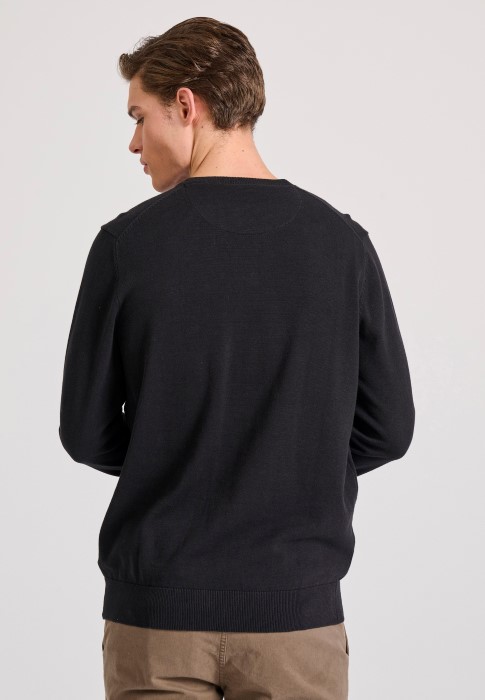 GAM010-501-09_BLACK_4