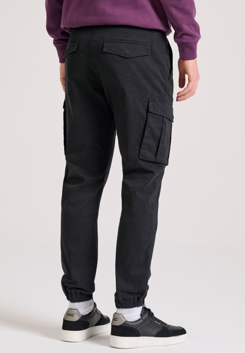 GAM010-530-02_BLACK_3