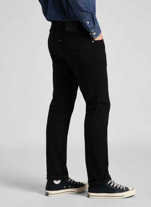 112140635-4-cr-1200x1650